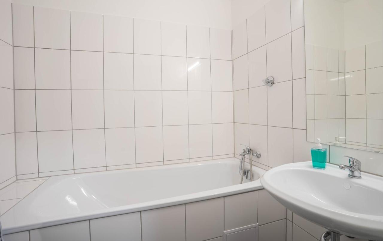 Ruesuite - Gemuetliches Apartment In Ruettenscheid Essen Extérieur photo
